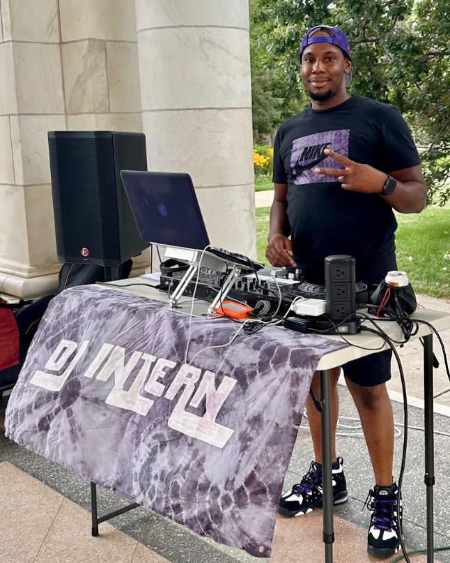 DJ Intern